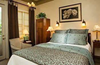 The Victoria Inn Murphys Bagian luar foto